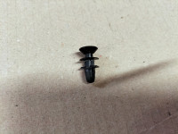 clips fixation bac de porte